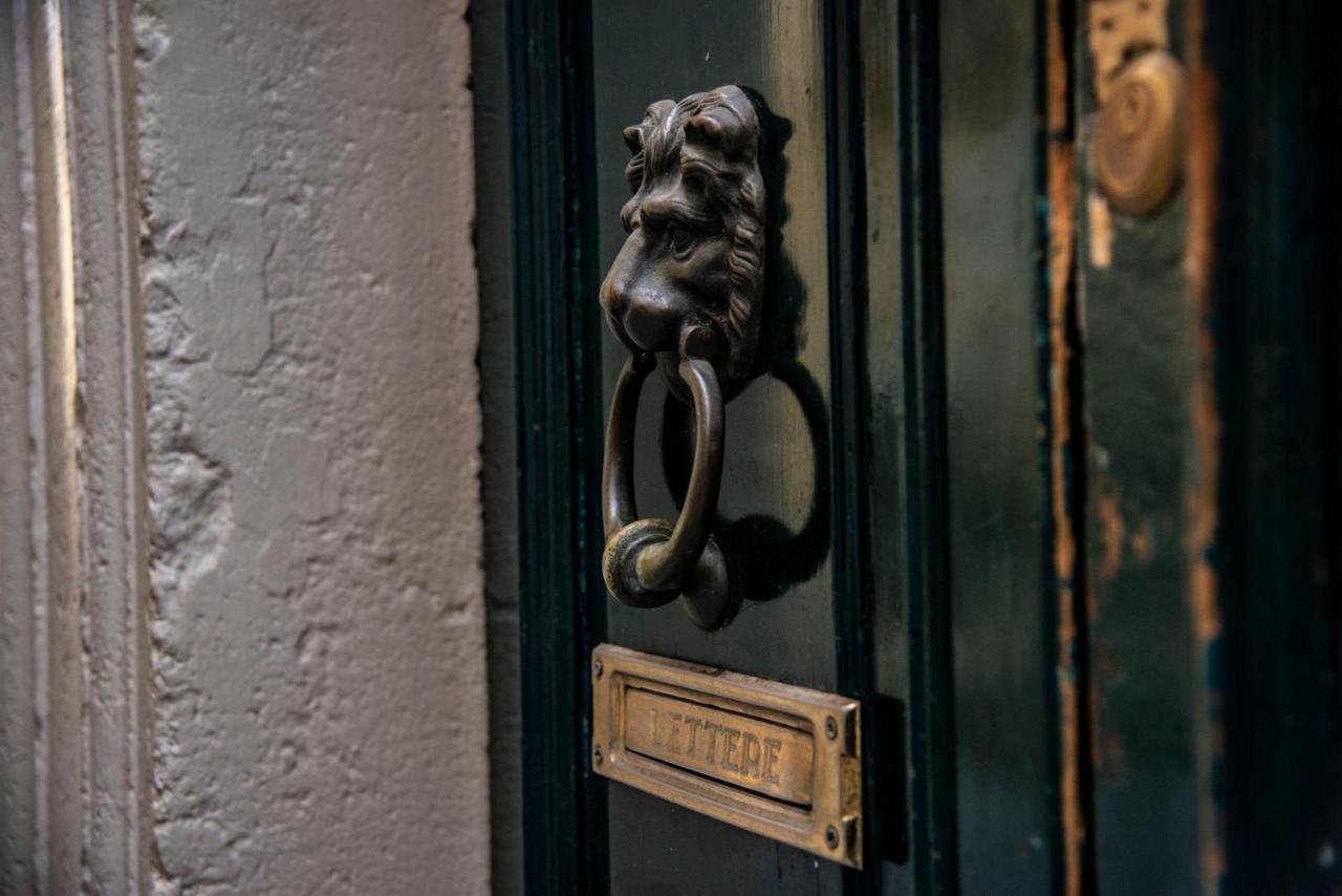 Appartamento In Pieno Centro Roma - Lily'S House المظهر الخارجي الصورة
